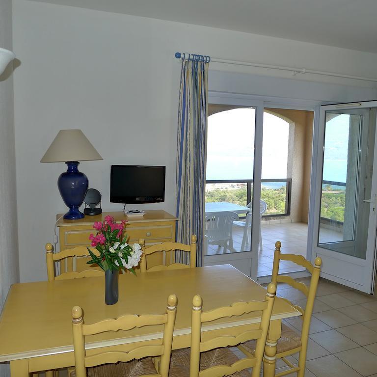 Marina Di Fiori Apartman Propriano Szoba fotó
